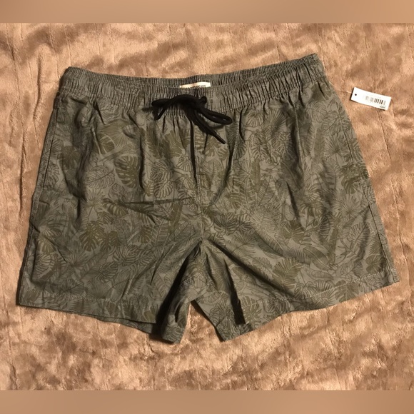 NWT Goodthreads Men’s Swim Trunks - Picture 12 of 16